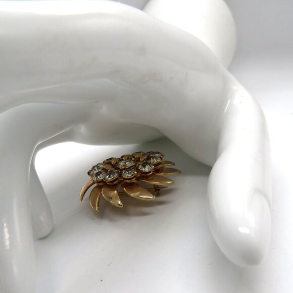 Vintage Brooch Floral Gold Tone Rhinestone Swirl Flower Petals Pin - Picture 13 of 15
